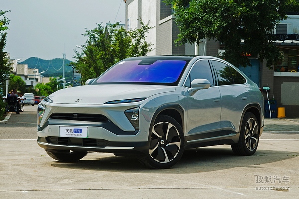 蔚来汽车EC6