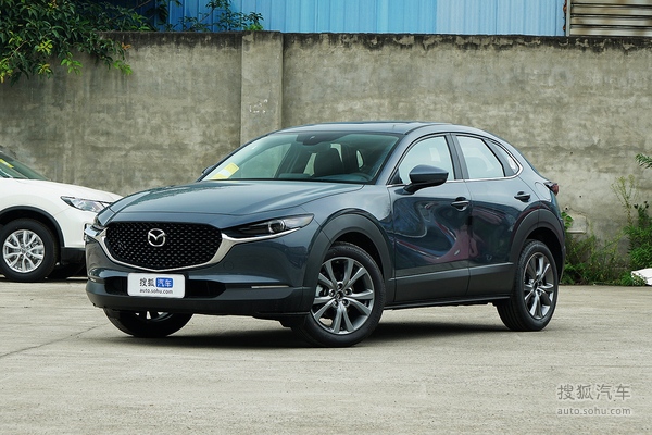 马自达CX-30