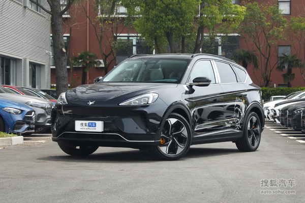 ARCFOX极狐阿尔法T