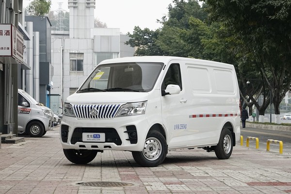 长安凯程睿行EM60