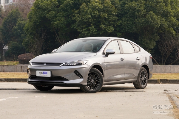 比亚迪秦 PLUS EV