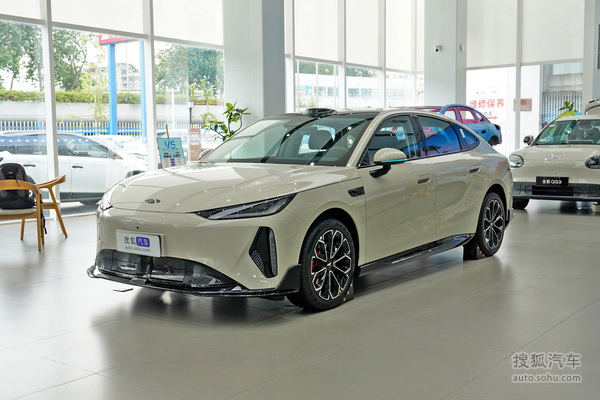 奇瑞风云风云A9 EV