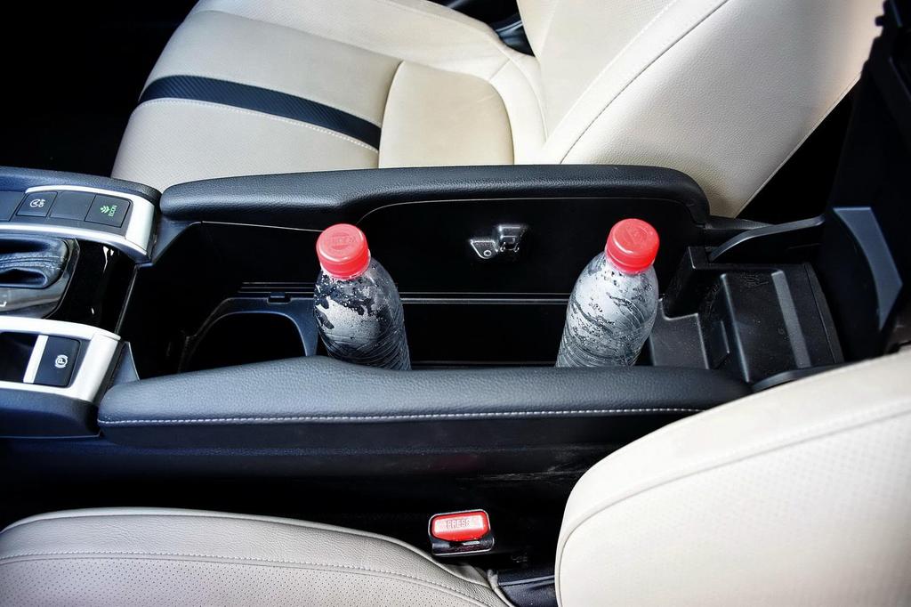 【 本田思域高清图片】_2016款 220TURBO 自