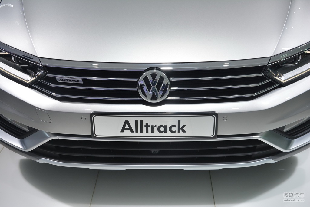 全新大众迈腾alltrack 上海车展实拍 提示:支持键盘翻页 左