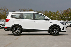 2019款风行sx6 1.6l 手动豪华型 国vi