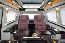   2014款中欧维达莱斯A型商旅车 4座