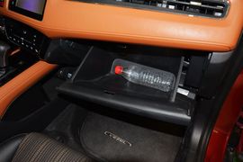   2015款本田缤智1.8L CVT两驱豪华型到店实拍