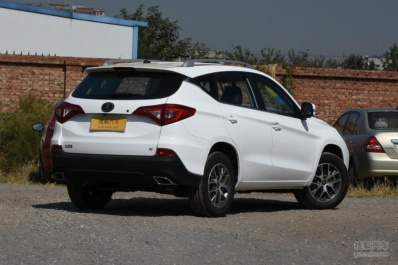 【 比亚迪宋图片】_水晶白_外观