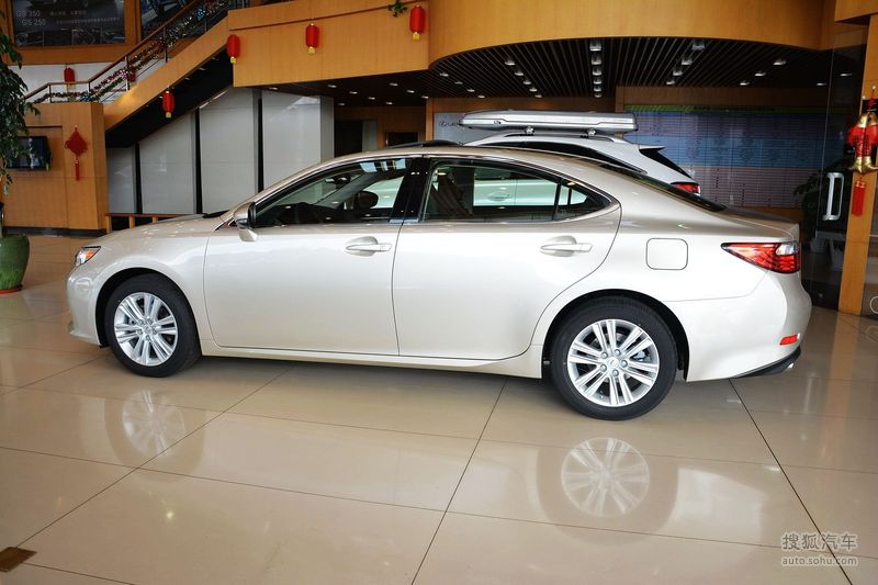 【 雷克萨斯ES图片】_金属金色_外观_搜狐汽