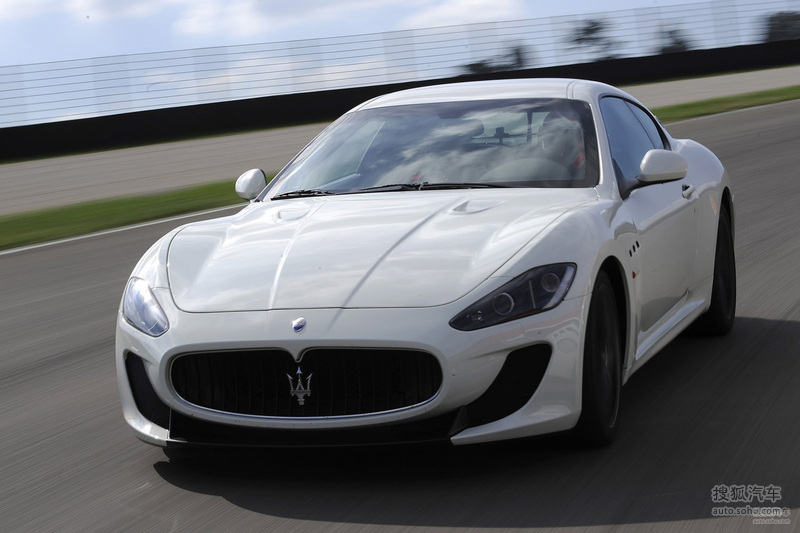 玛莎拉蒂granturismo mc stradale 提示:支持键盘翻页 ←左右