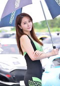 韩国AMC车模性感可爱身材迷人 