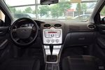2012款福特福克斯两厢1.8L自动经典版基本型
