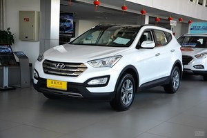 现代胜达