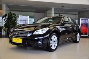 英菲尼迪Q70