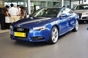 奥迪A5双门