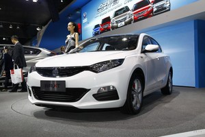 长安逸动XT