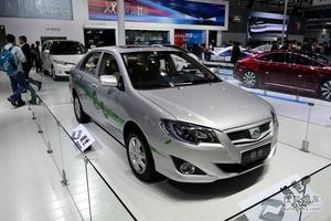 一汽丰田朗世量产版车展发布 预售25万起
