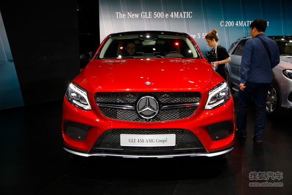 【图】奔驰GLE10月19日上市 搭3.0T\/5.5T引擎