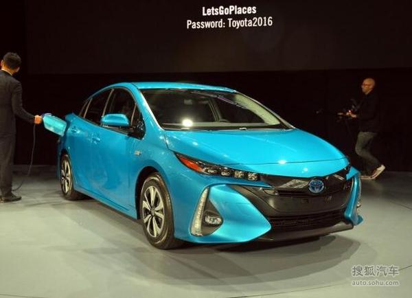 丰田普锐斯Prime纽约车展实拍