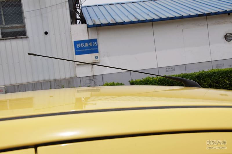 长安 长安汽车 奔奔mini 2012款长安奔奔mini 1.0l imt导航版高清图片
