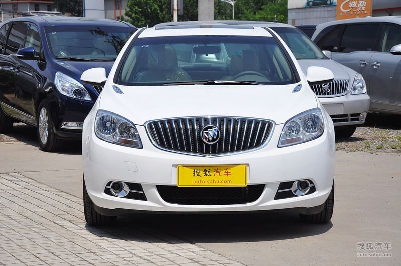 英朗GT2012款1.6L 手动 进取版外观雪域白 t1