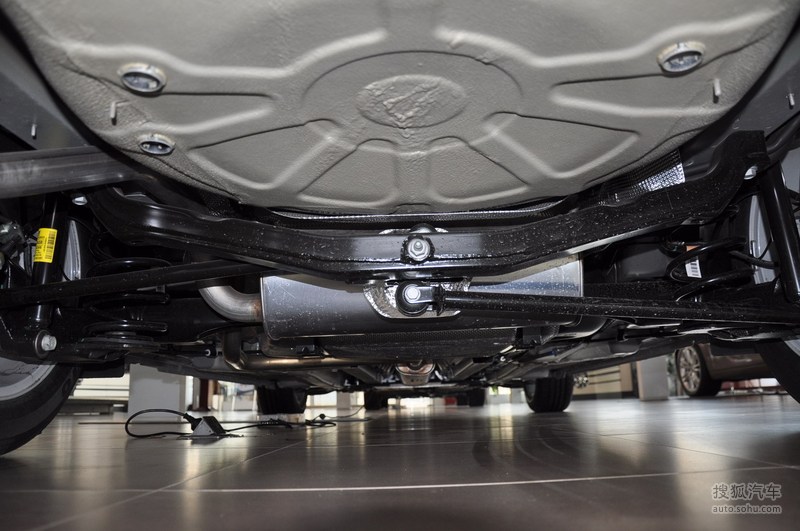 英朗GT2010款1.6L 手动 进取版底盘\/动力m70