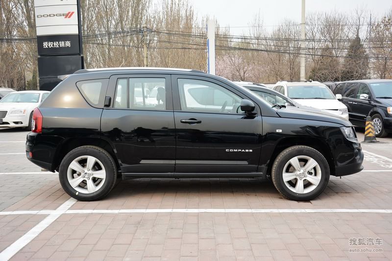 jeepjeep汽车指南者2014款jeep指南者2.0l两驱进取版 改款高清图片