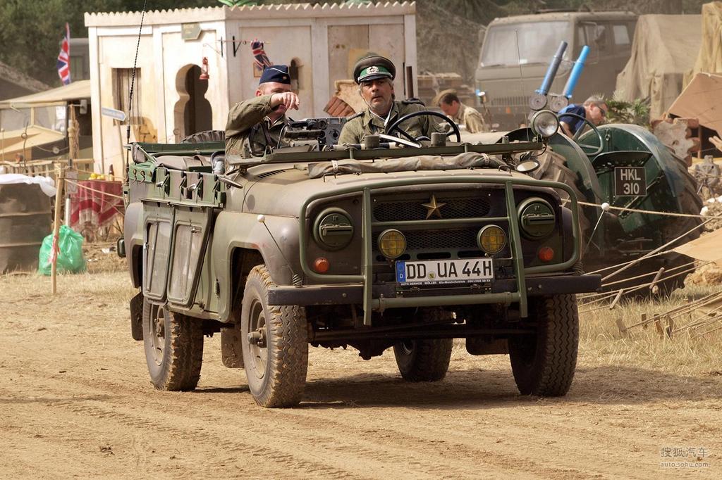 第六名 uaz 469 生于1971,现年45岁