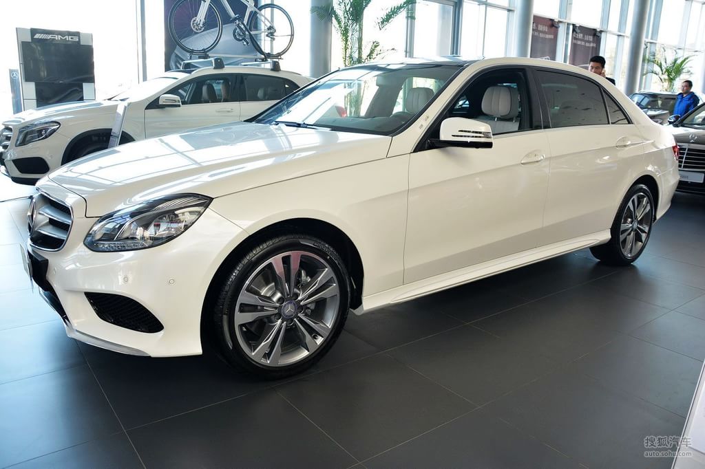 【奔驰E级 2015款E260L 运动型外观北极白高