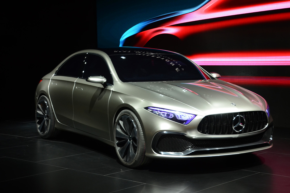 A级三厢版雏形 奔驰Concept A Sedan首发