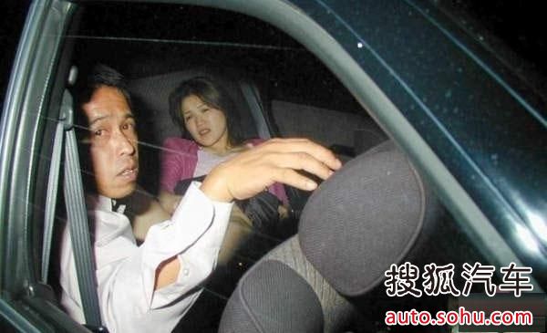 偷拍情人口爆