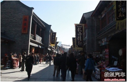 申联车友俱乐部天津航母两日游圆满结束_【石