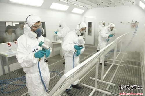 修车如同造车 喷漆大赛北区开赛_【汇之宝宝马