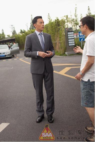 混入《时间档案馆》内部,探班老大郑元畅 - 搜