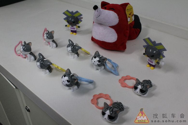 好钟意 好得意的KFC 小奇猫