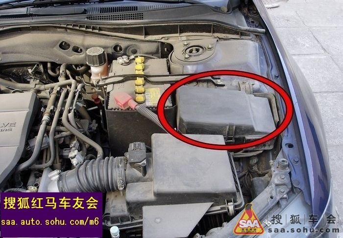 马自达6 换点烟器保险丝 全过程图解高清图片