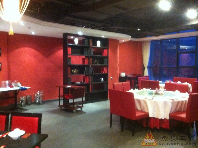 小妻带我去小腐