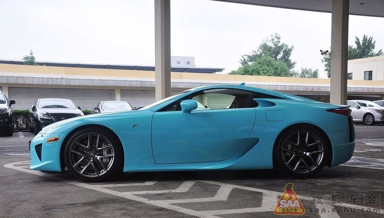 兔兔梦想之车 雷克萨斯LFA实拍_广州车友会