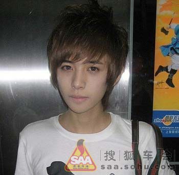 秋冬时尚烫发帅气<em>男</em>登场 - <em>北京</em>荣威三五营(35