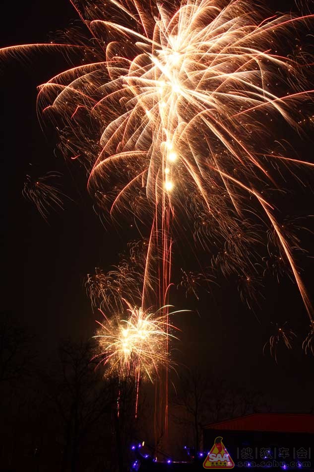 乡村庆元宵节烟花