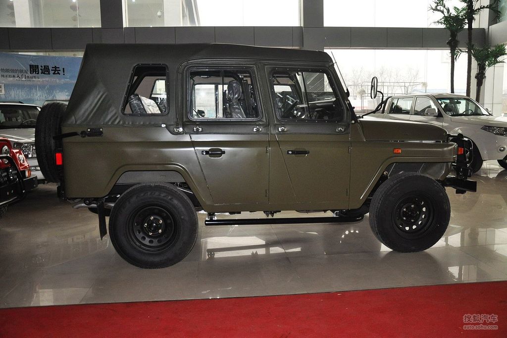 【 北汽製造bj 212高清圖片】_2012款北京bj212 4x4到店實拍_搜狐汽車