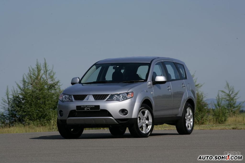 三菱欧蓝德劲界