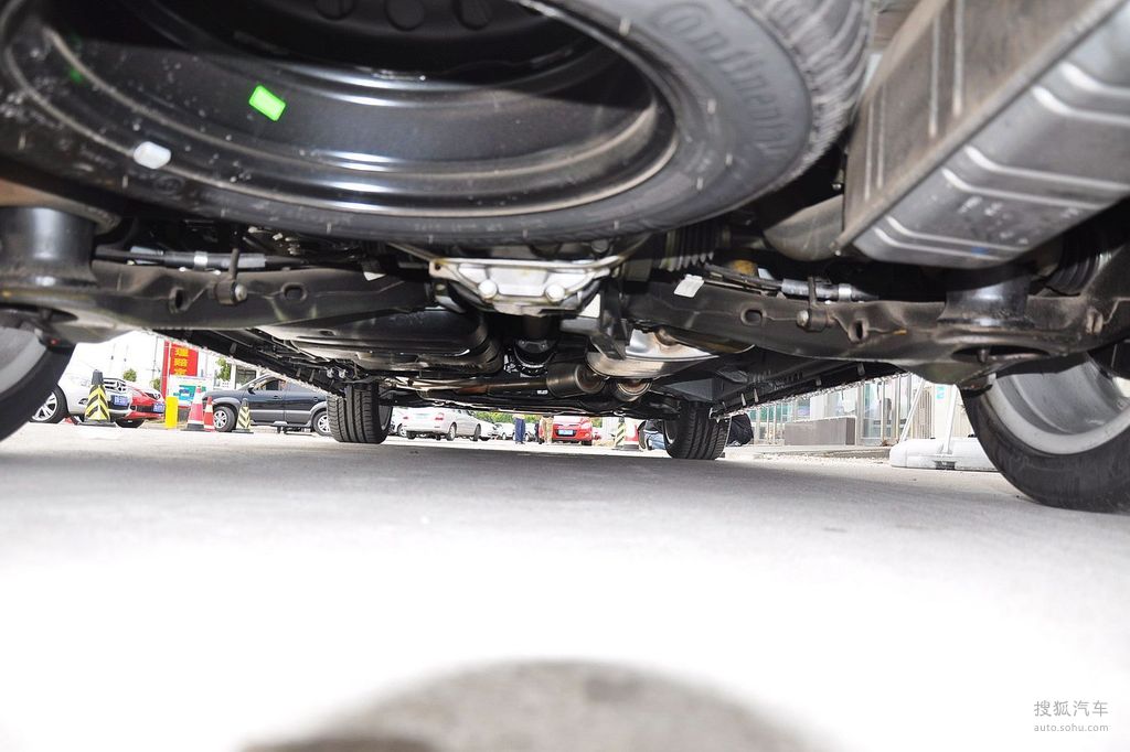 【 奔驰唯雅诺高清图片】_2011款 3.