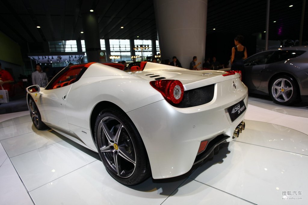法拉利458spider广州车展实拍