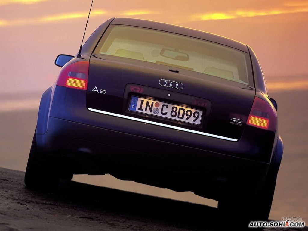 1999款奥迪a642