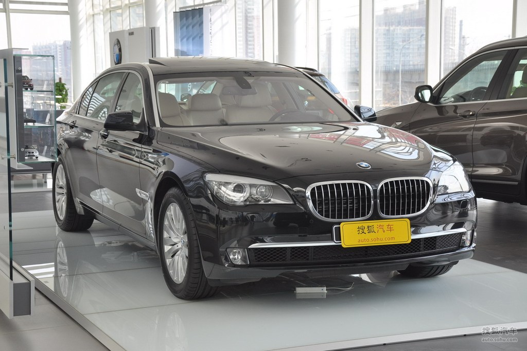 2009款宝马750li豪华型到店实拍
