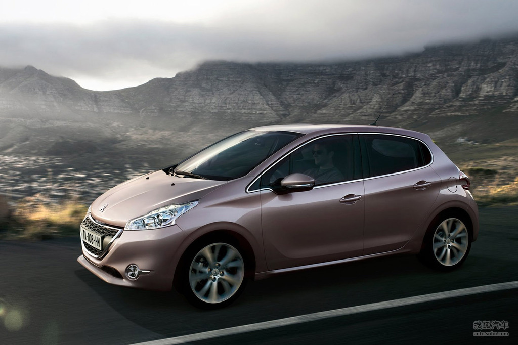 2013款标致208高清官图