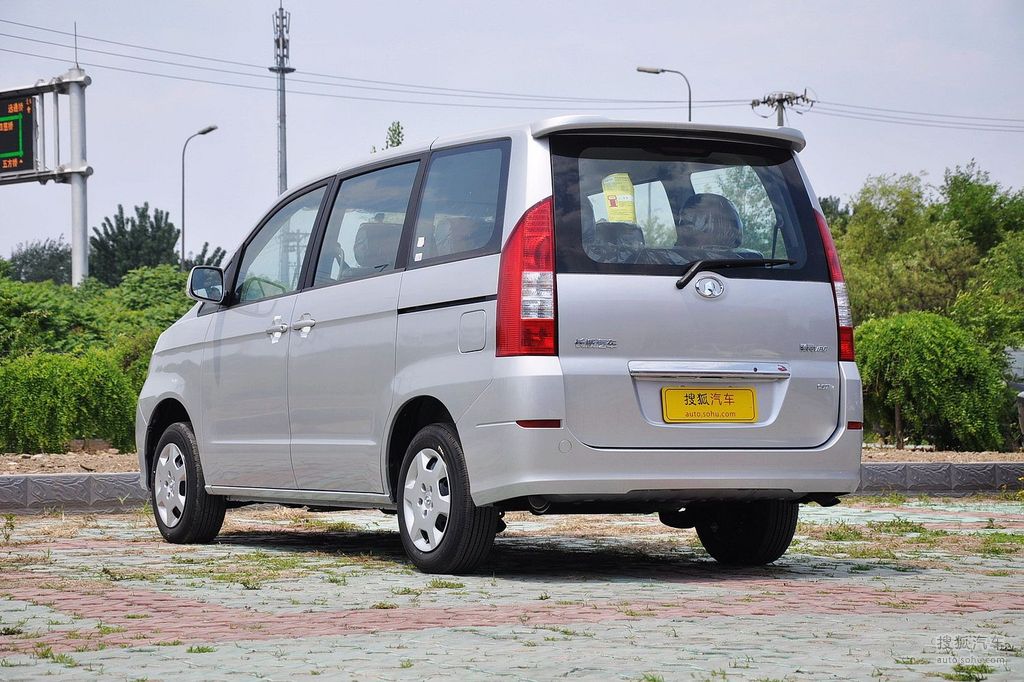 2012款长城腾翼v80 1.