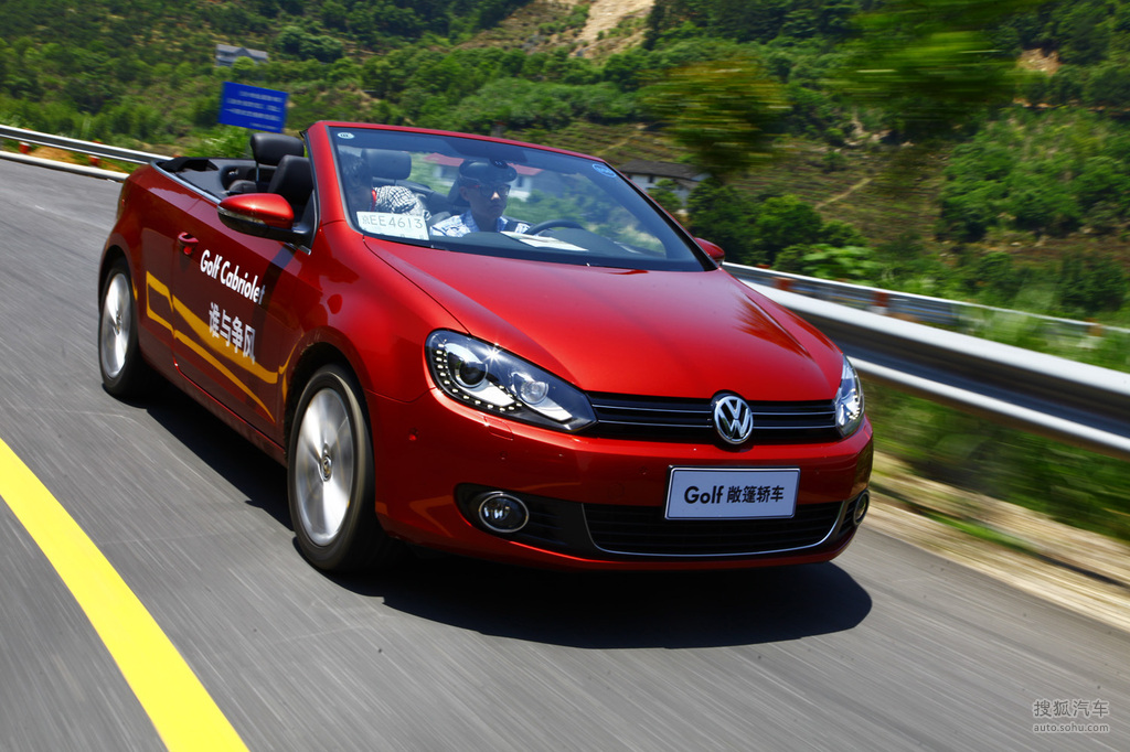 2012款高尔夫敞篷版杭州试驾实拍