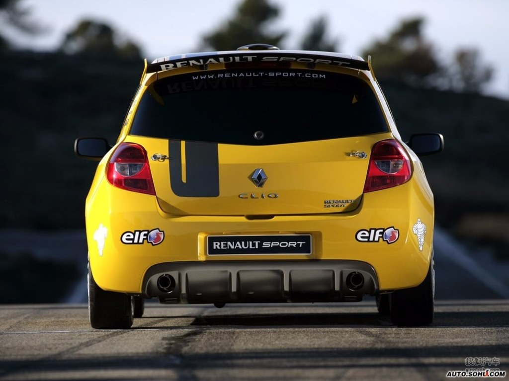 2006款雷诺clio cup rena     提示:支持键盘翻页 &larr;左 右&rarr